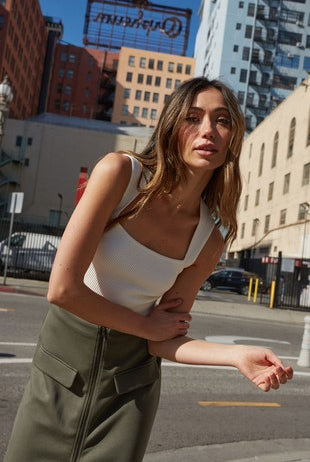 Square neck Solid Ribbed Knit Cropped Tank Top-Golden Desert Boutique-Golden Desert Boutique, Women's Fashion and Accessories located in Surprise, AZ